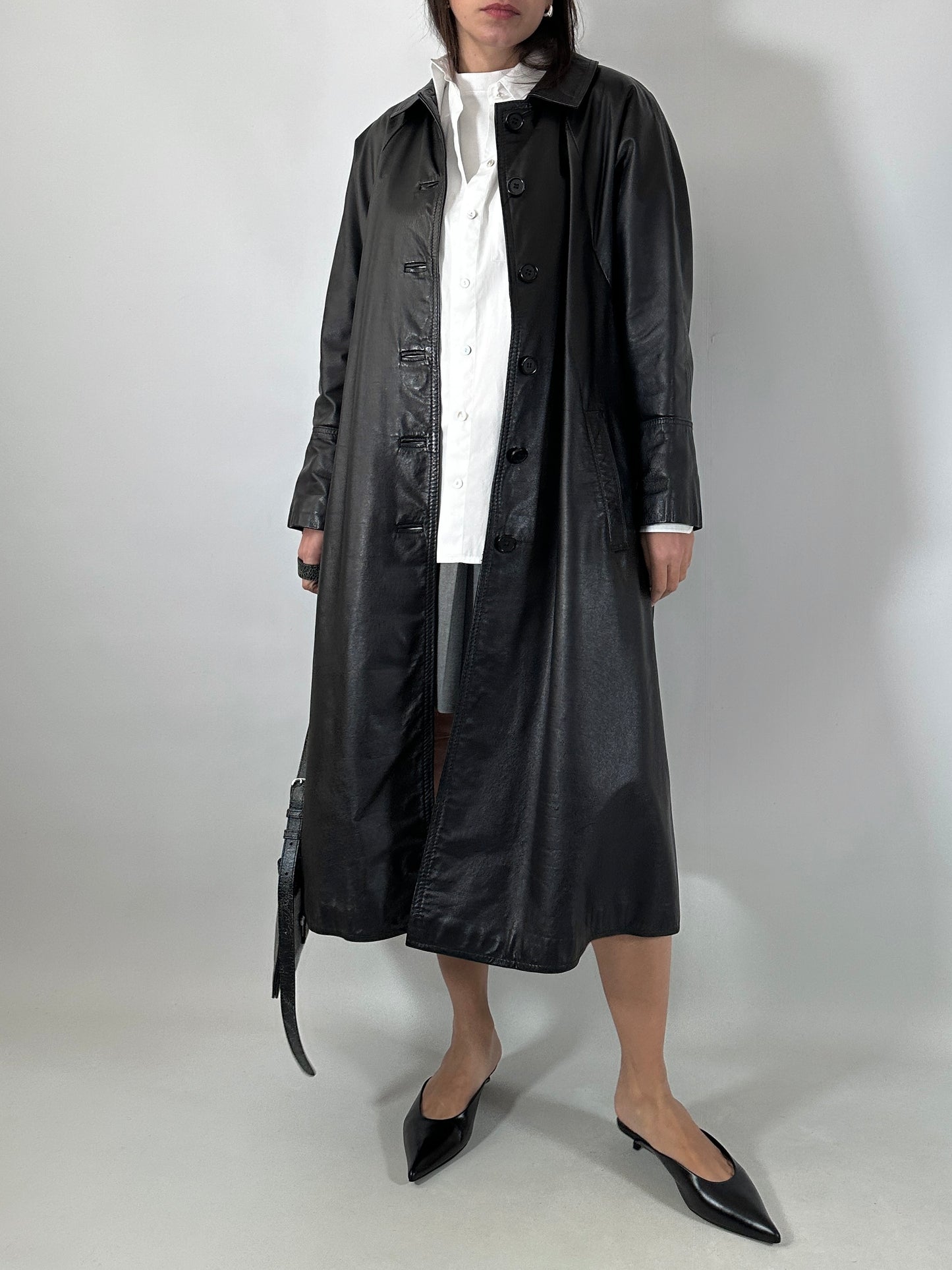Classic black coat in genuine leather