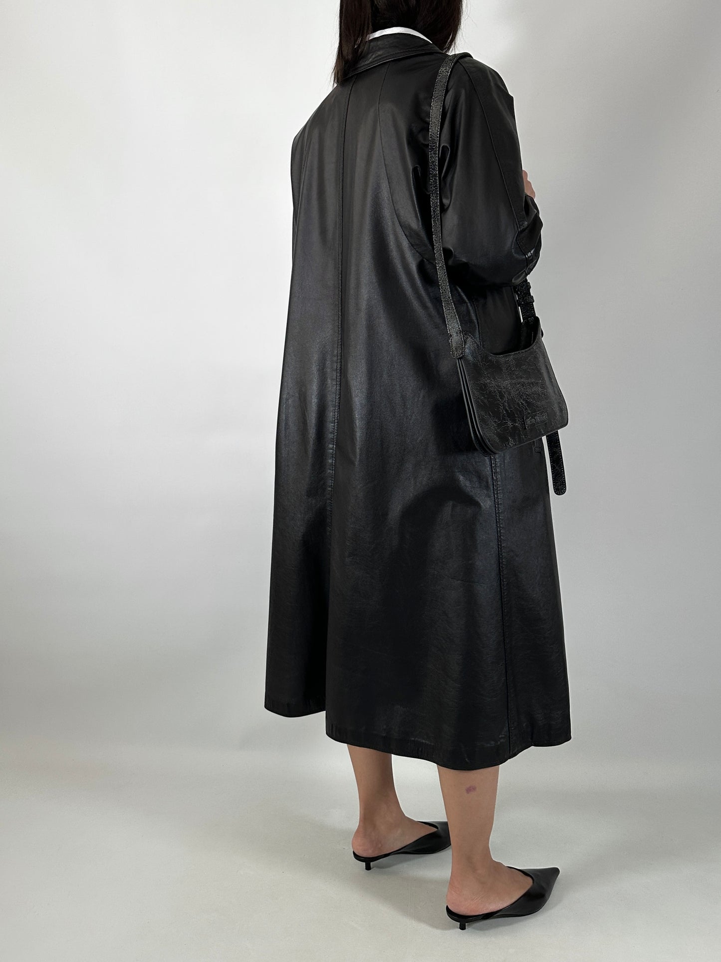 Classic black coat in genuine leather
