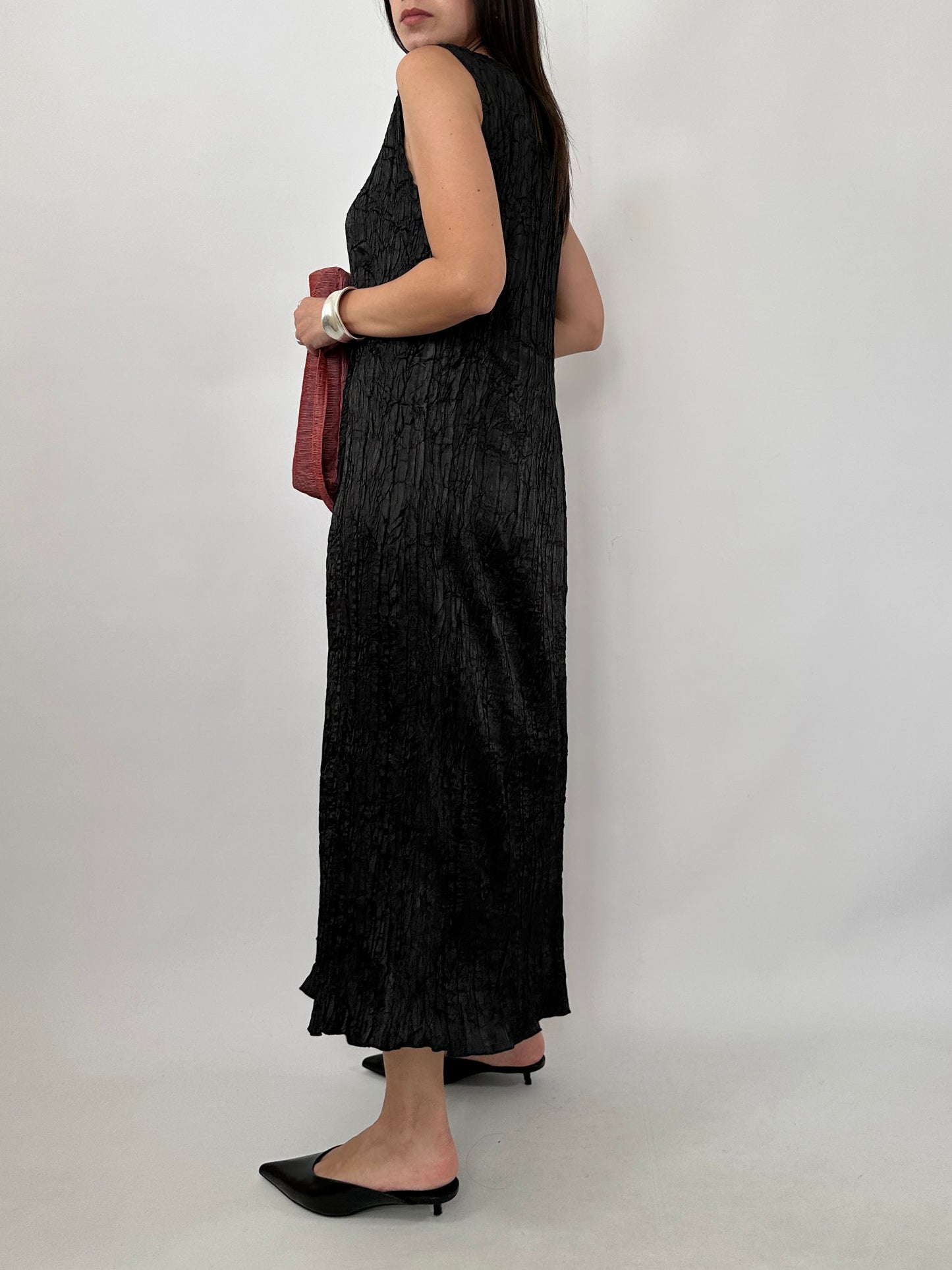 Textured Crinkle Maxi Dress