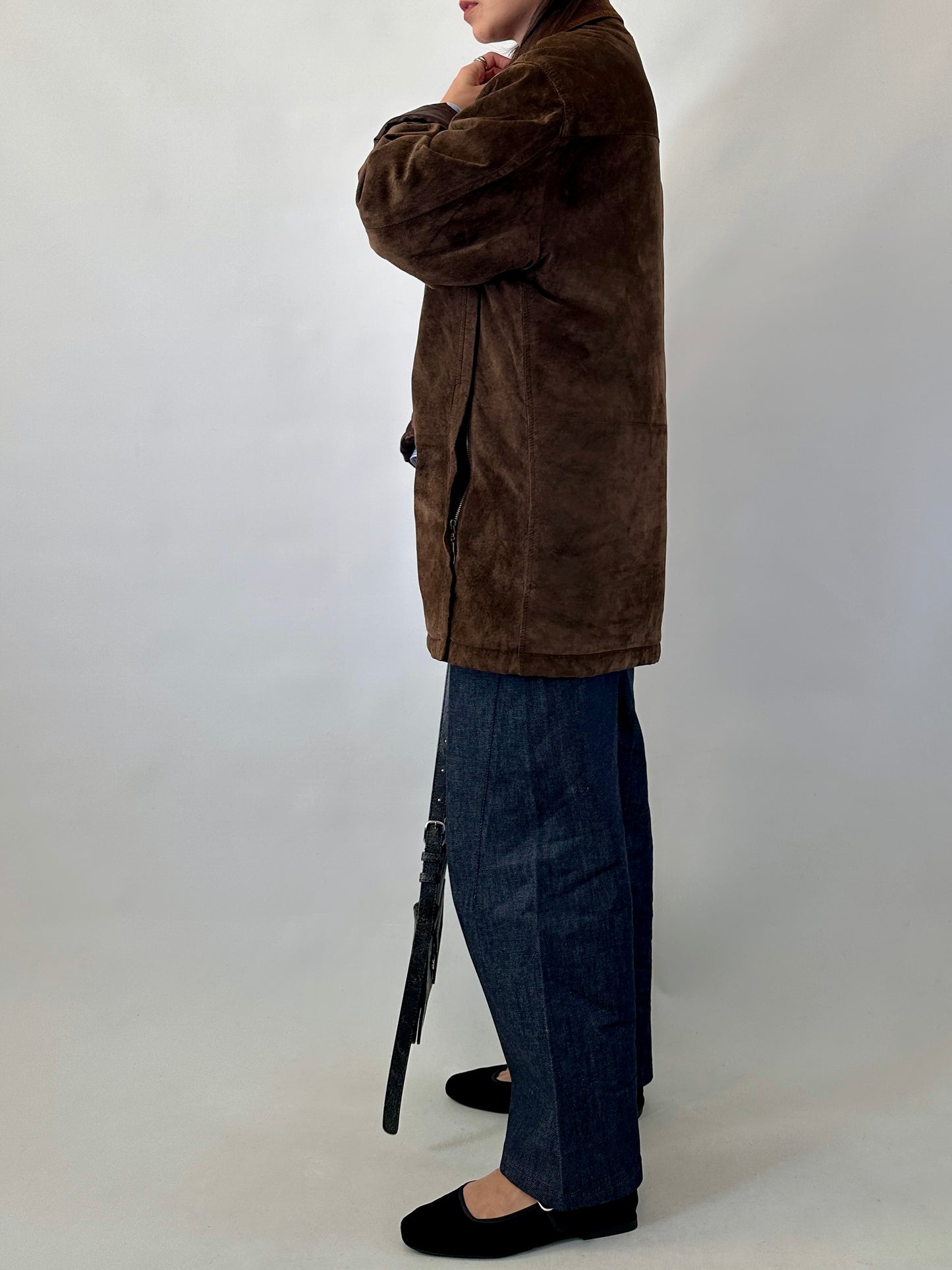 British-style suede jacket with corduroy collar