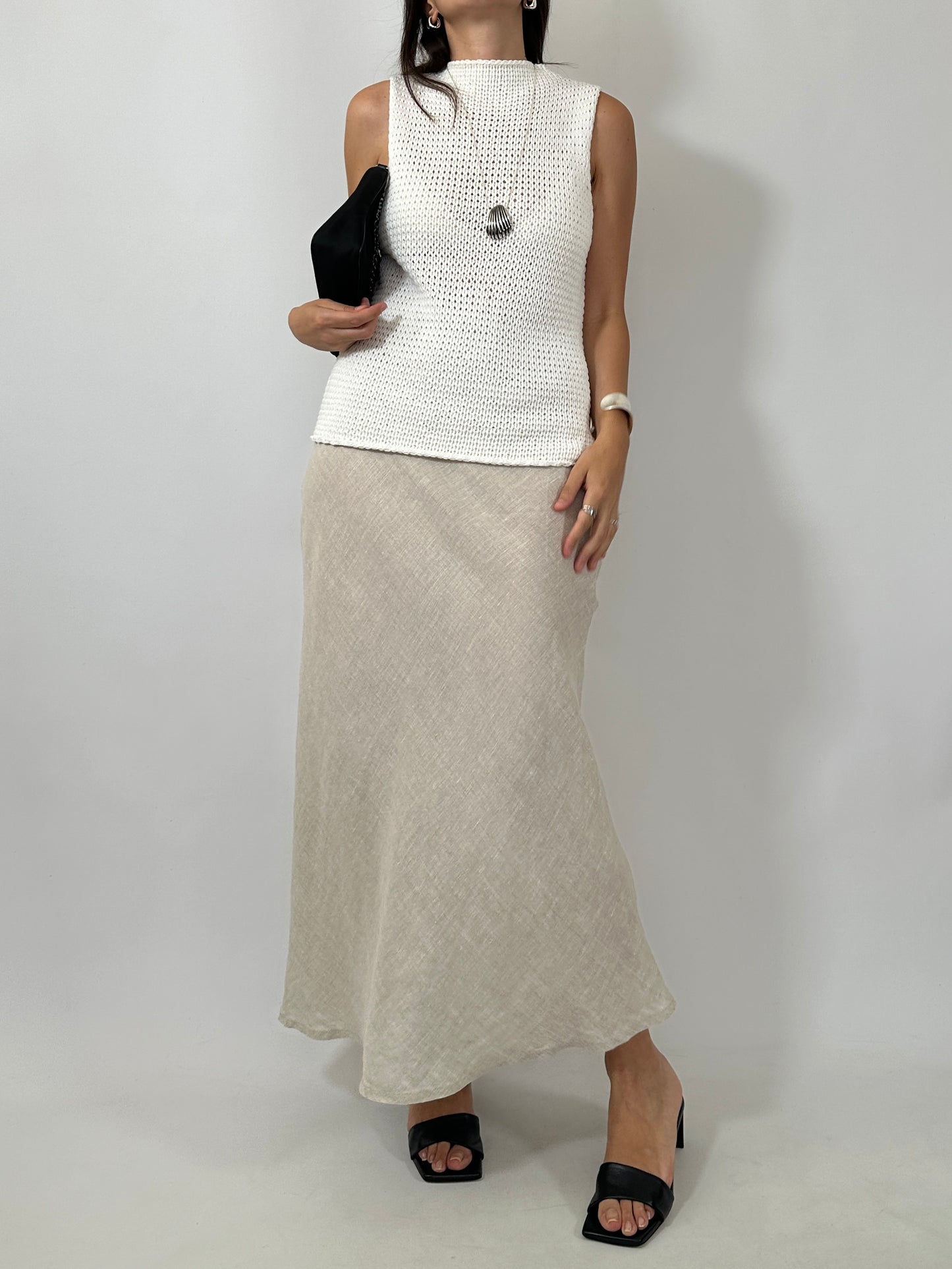 Linen Button-Detail Maxi Skirt