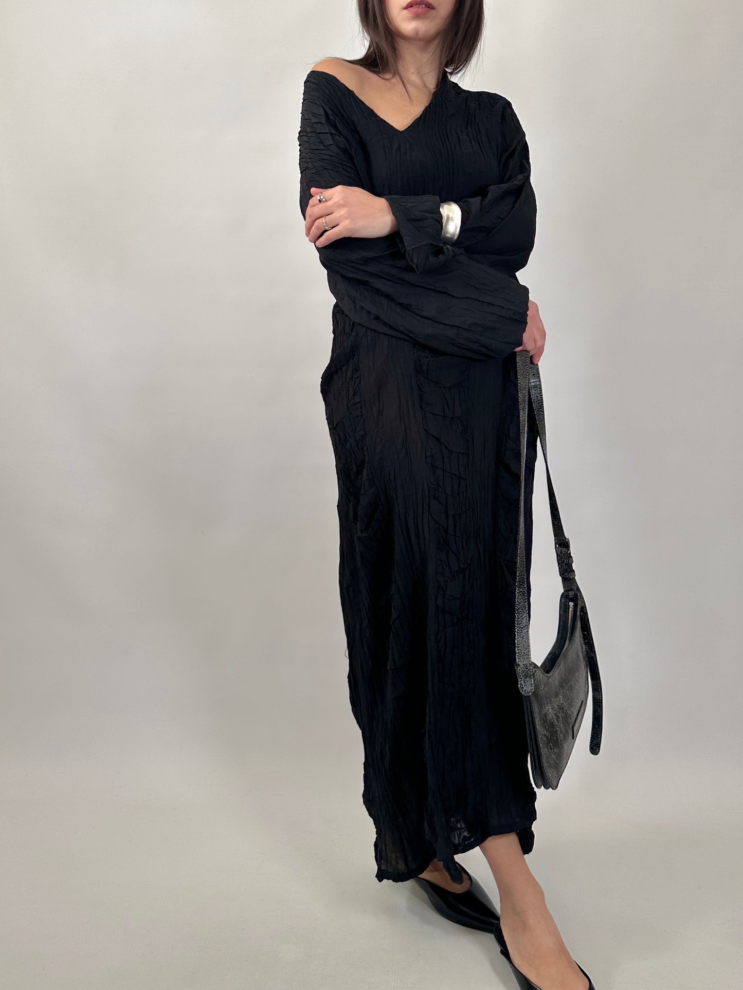 Black Crinkled Texture Dress