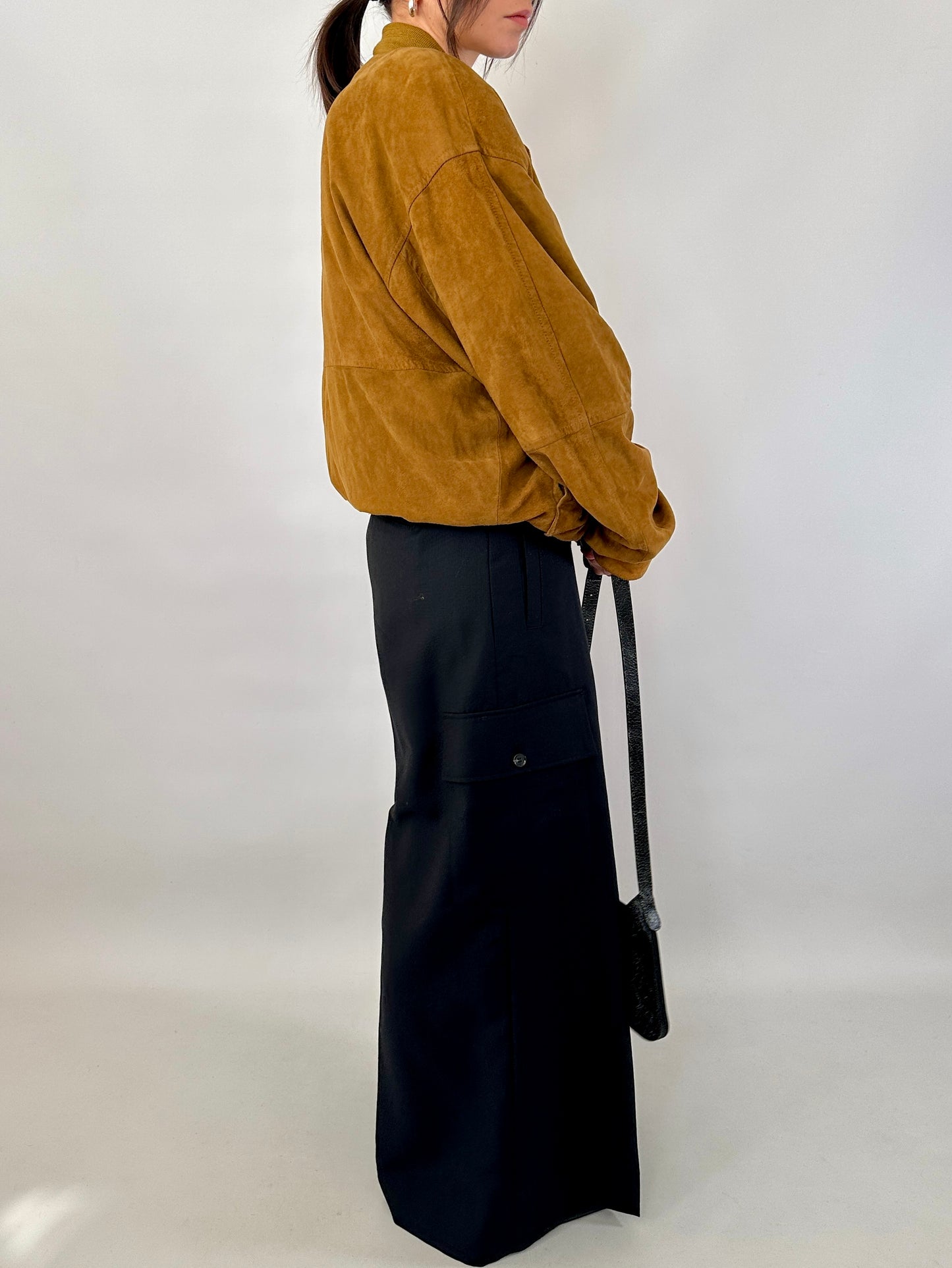 Vintage bomber in real suede