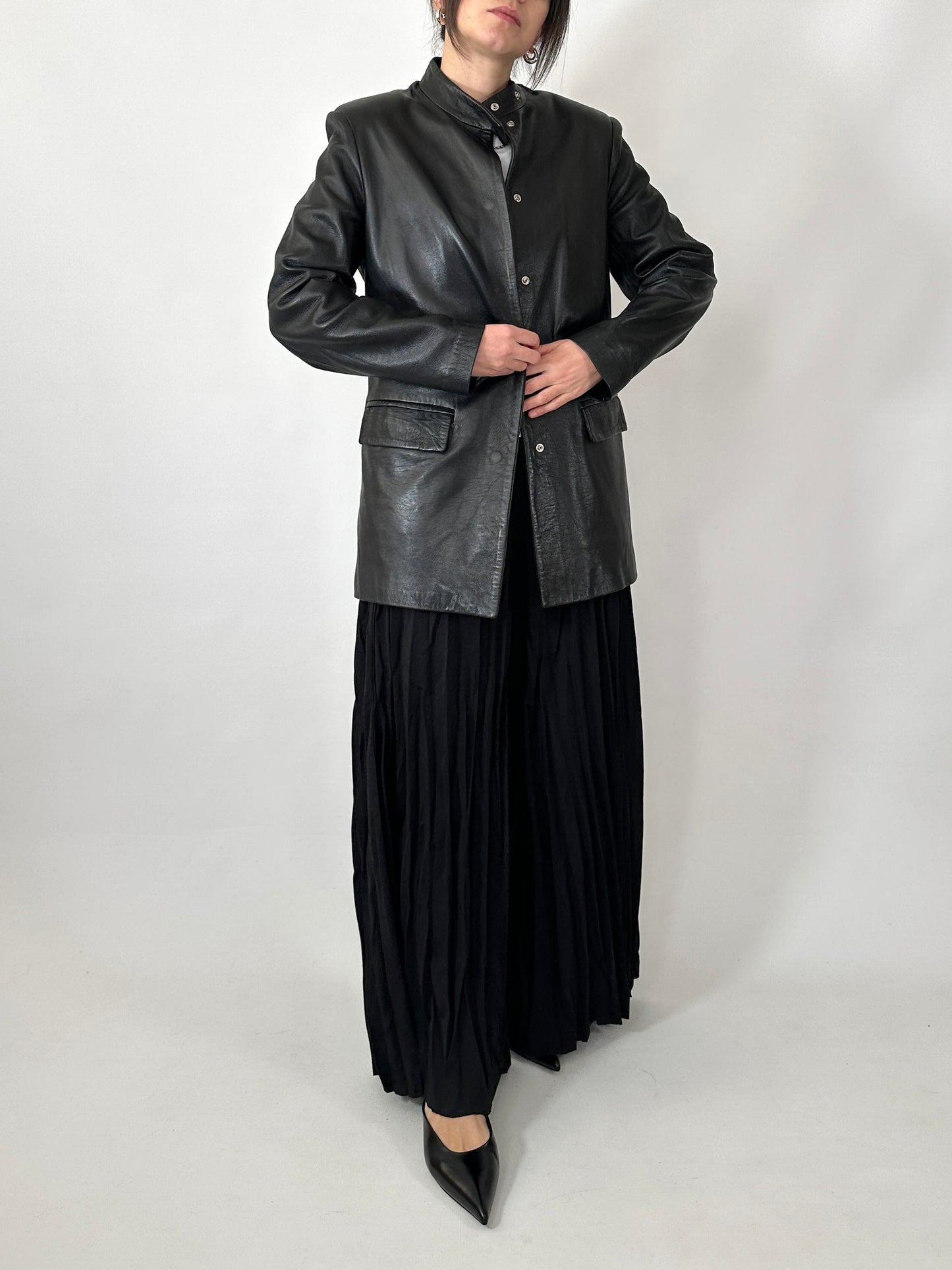 Minimal 90s genuine leather jacket