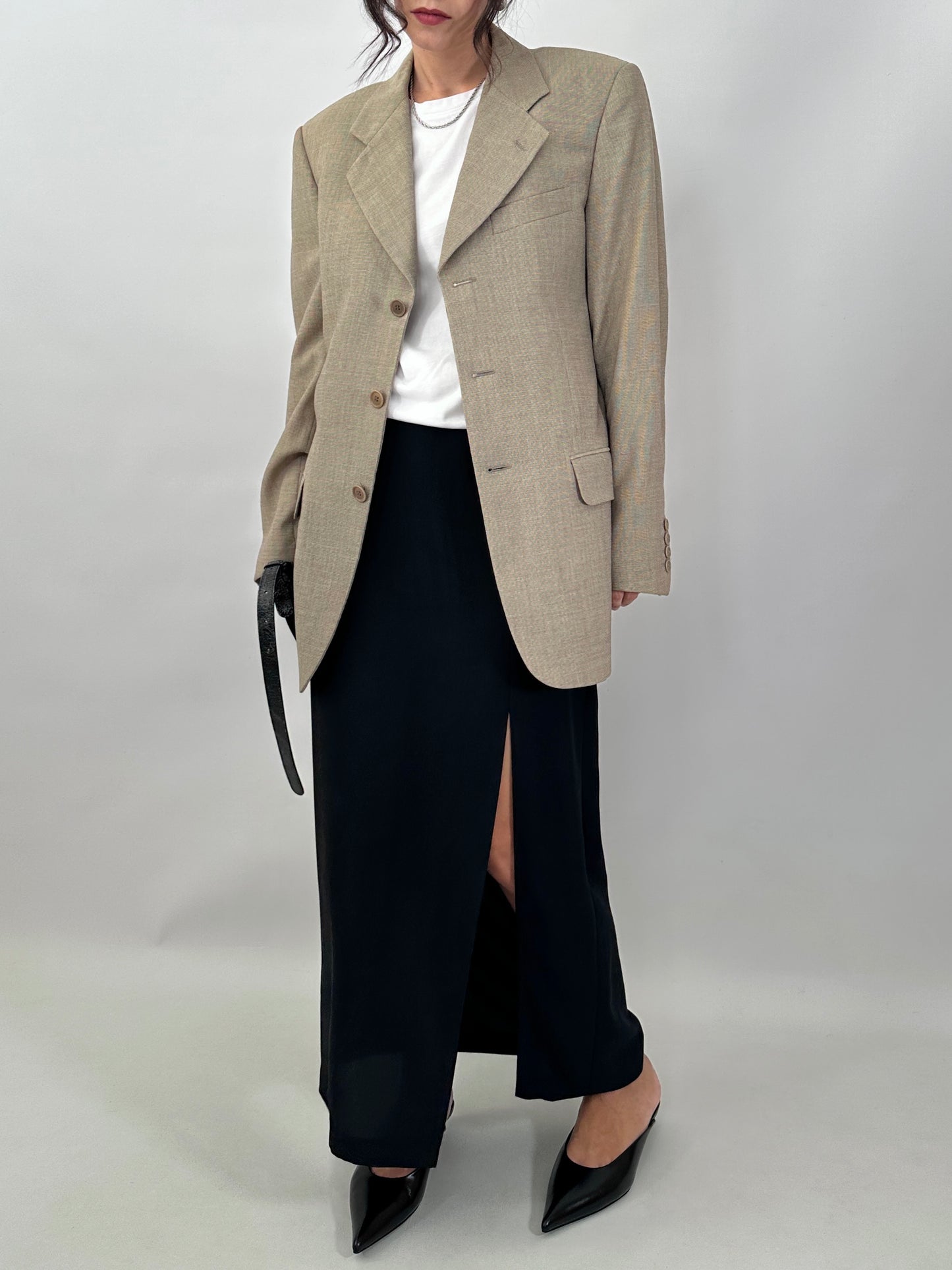 Minimal long skirt with side slit