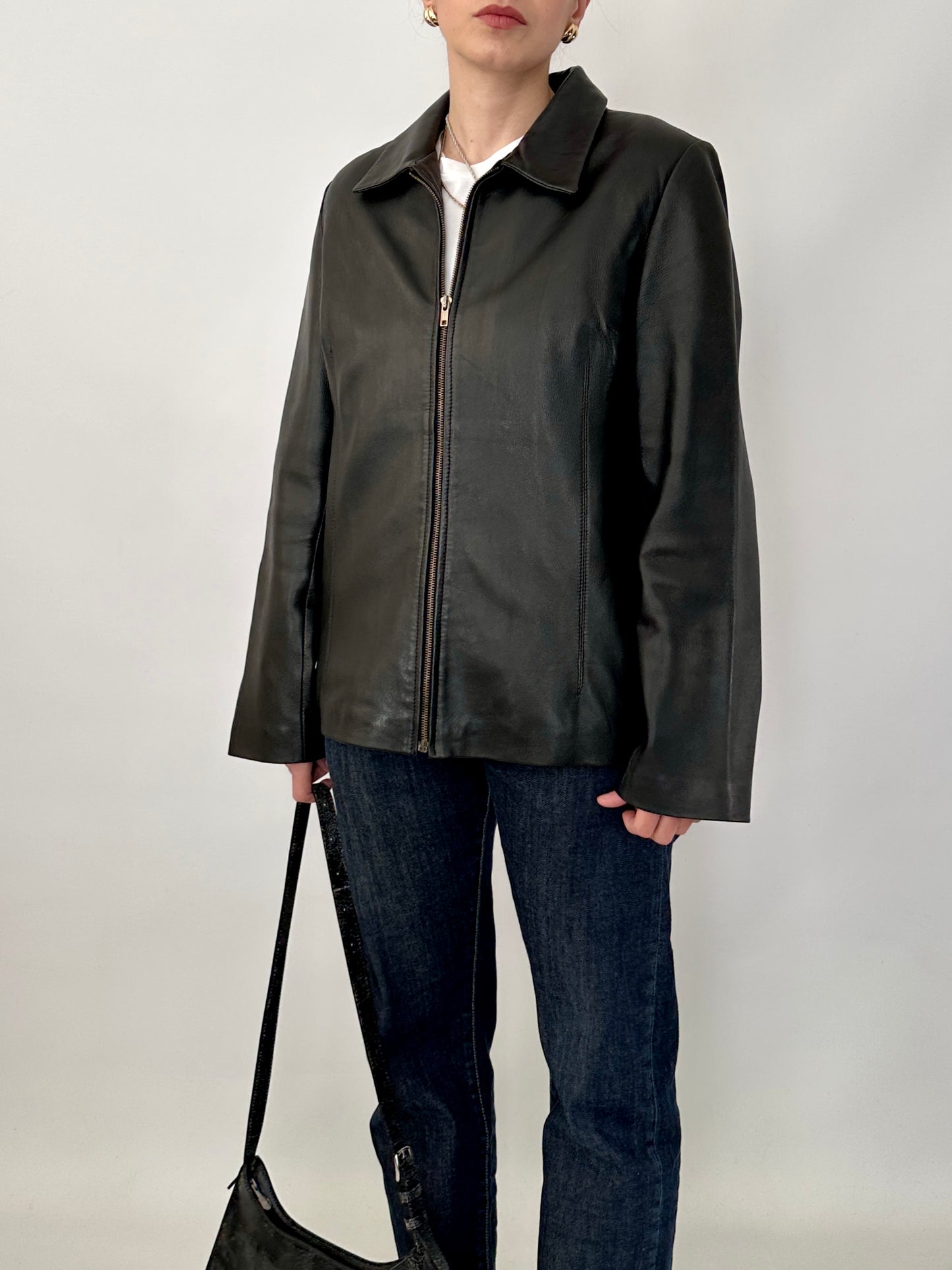 Vintage zipped leather jacket