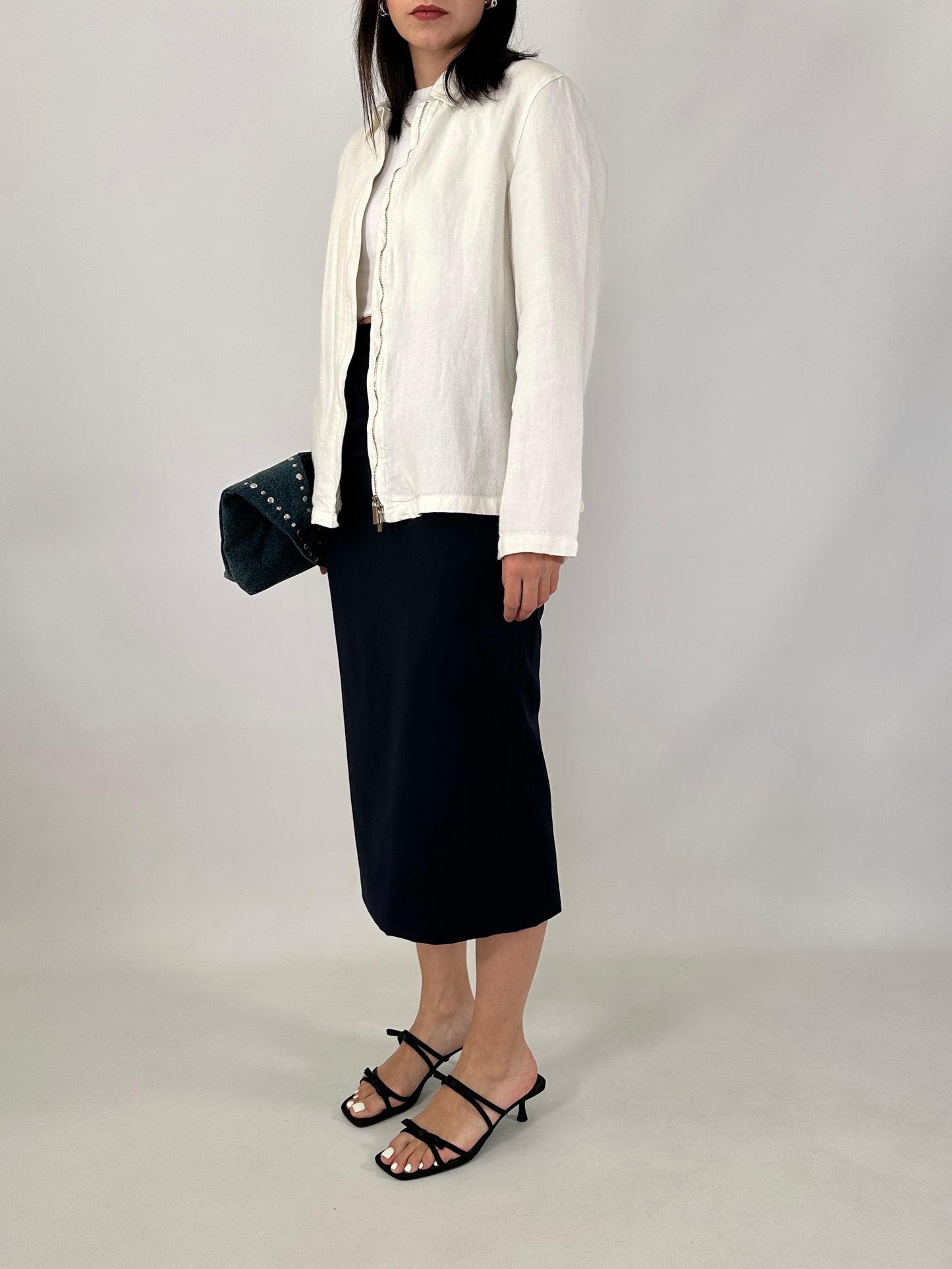 Button-detail pencil skirt