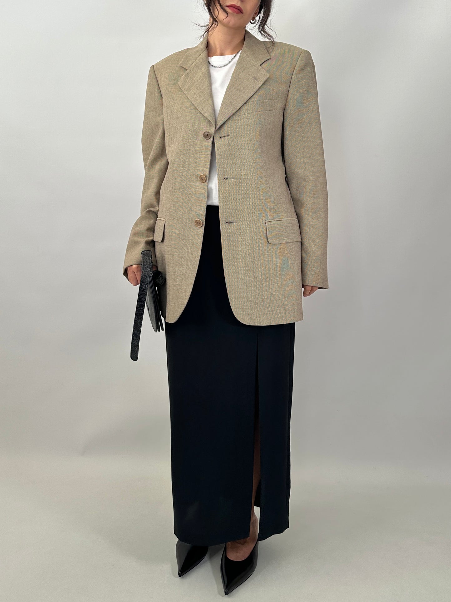 Minimal long skirt with side slit