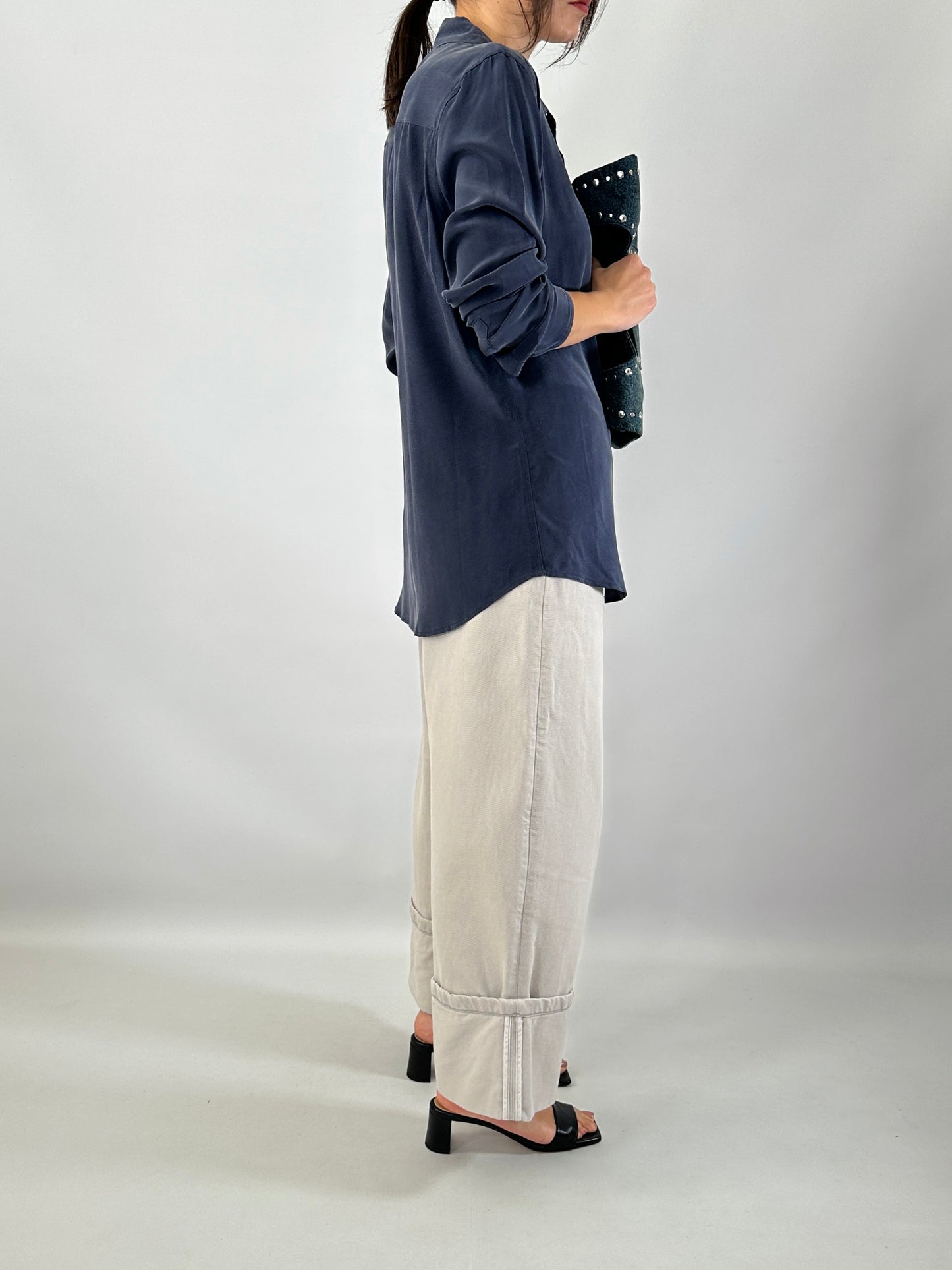 Essential washed silk blue shirt