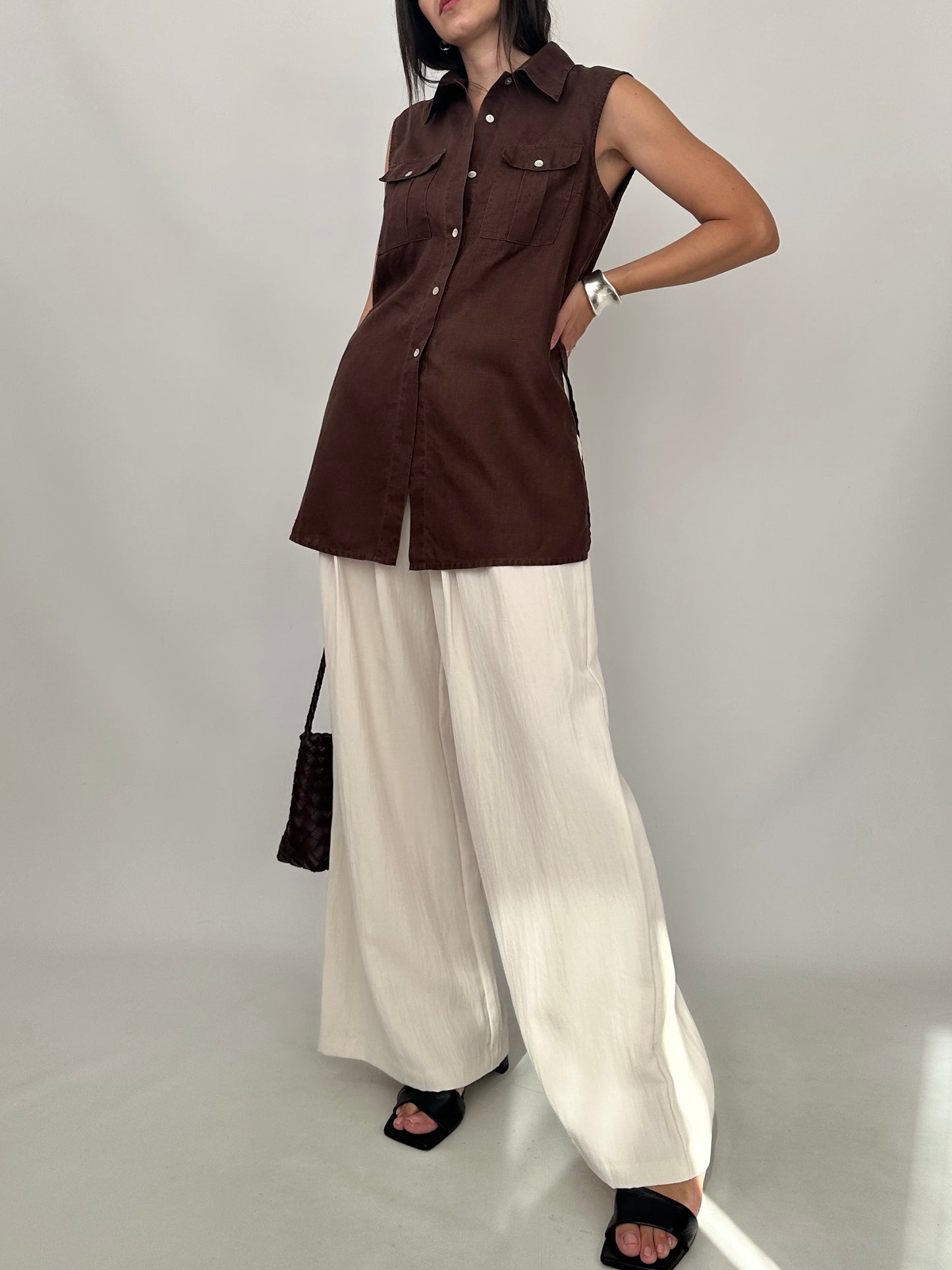 Sleeveless Long Linen Utility Shirt