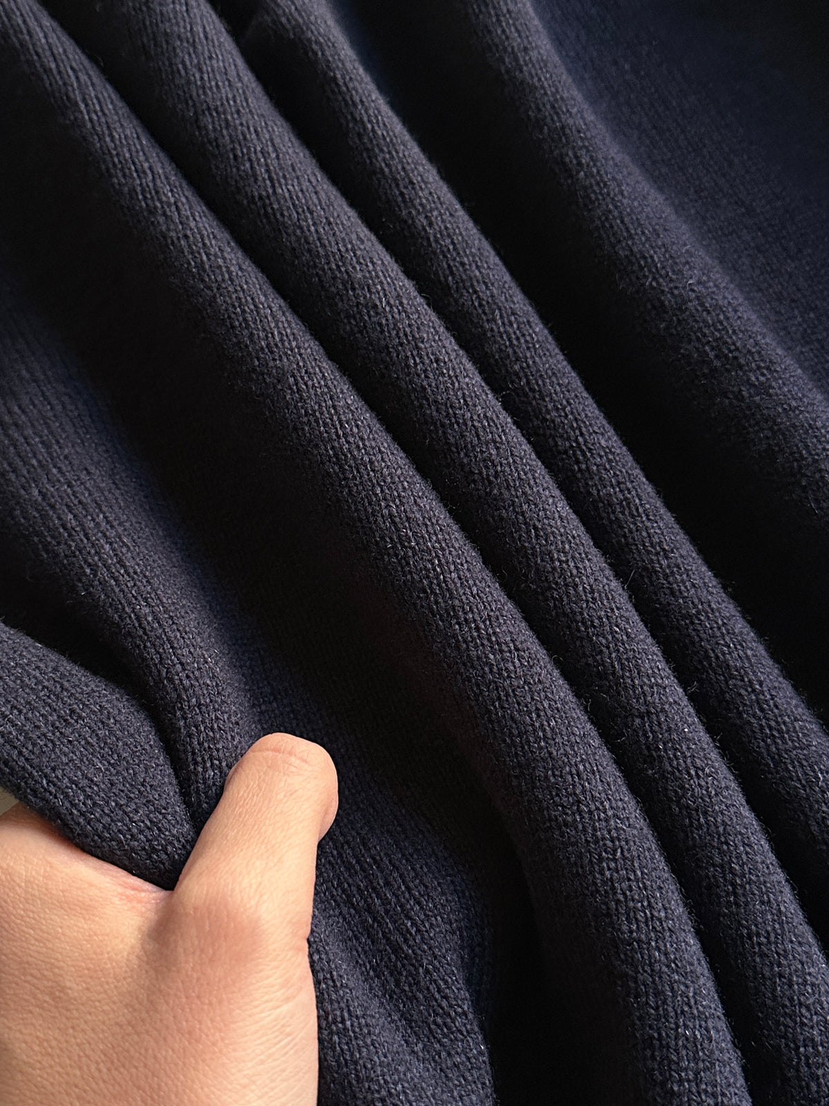 Tommy Hilfiger V-Neck Lambswool Sweater